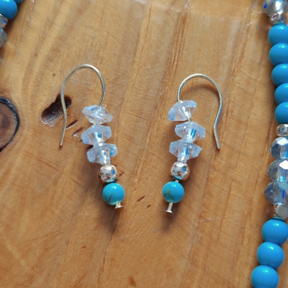 Blue Bead Necklace & Earring Set - Picture 2 of 3
